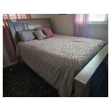 Nice Bed - Full or Queen