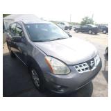 2013 NISSAN ROGUE