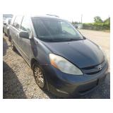 2010 TOYOTA SIENNA COLD A/C