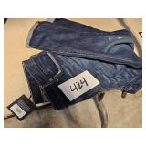 jeans