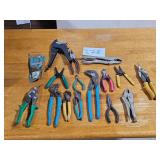 Pliers