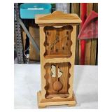 clock made by inmate at Riverbend Prison