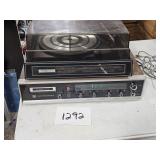 stereo & turn table - no speaker - untested