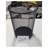 wire mesh trash can