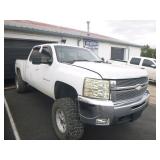 2009 CHEVROLET SILVERADO-- 4X4, DIESEL
