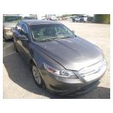 2011 FORD TAURUS