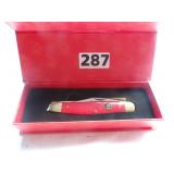 Queen 2 bladed red handle Moose pocketknife