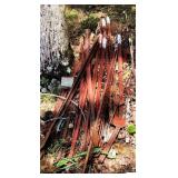 RED FENCE "T" POSTS- SOME BENT  (6 FT.) -WOOD POST 8  HOT WIRE POSTS - (WOODS)