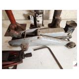(2) HYDRAULIC JACKS FLOOR JACK - ANTIQUE CAR JACK - (SHOP)