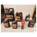 KUBOTA UDT UNIVERSAL TRANS-HYDRAULIC FLUID 1.5 GAL KUBOTA UDT UNIVERSAL TRANS-HYDRAULIC FLUID 1 GAL - (2) KUBOTA SAE 15W-40 ENGINE OIL1 QT EACH - KOHLER SAE 30 UNIVERSAL ENGINE OIL 8OZ. - MAJIC TRACTO