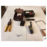 ROBINAIR TEMPERTURE TESTER - C071 TESTER CUTTERS - SAW - AMPOBE TESTER - MULTILIGHT TESTER - UEI CODE METER - CONDITION UNKNOWN - CUTTERS - SAW - (TRAILER)