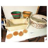(4) BASKETS RECTANGLE BASKET - ROUND BASKET - (4) WOOD TRIVITS - (2) APPLE BASKETS - (UPSTAIRS)
