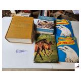 THE VOLUME LIBRARY-LARGE BOOK-HORSE LEGACY BOOK THE PURSUIT OF LIBERTY BOOK-2 YOUR CAHANCE TO LIVE DEFENSIVE PREPAREDNESS AGENCY MANUAL(GARAGE)