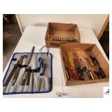 SOCKETS - SET OF 13 NUT DRIVERS - SET OF 14 SCREWDRIVERS - FILES (TRAILER)
