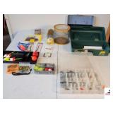 PLANO GREEN TACKLE BOX - FLY FISHING SET PLASTIC CORKS - SPLIT SHOT - PLASTIC WORMS - MUSTAD PISCATOR RIG - PLASTIC BOX WITH FISH STRING - HOOKS - WEIGHTS - JIGS - CRICKET BOXES - PLASTIC BOBBERS - CO