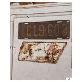 OLD 1955 TN LICENSE PLATE - 1935 TN LICENSE PLATE RUSTY - (UNSCREW FROM WALL)