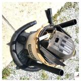 RIGID SHOP VAC (SHOP)