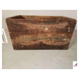 WOOD AMMO SHELL BOX  - EXTRA  LONG RANGE WET PROOF CLEAN BORE PRIMING - BOX HAS DAMAGE ON ENDS - LOTS OF WEAR  - REMINGTON BOX & (2) ADDITIONAL WOOD BOXES (ROAST BEEF WOOD BOX - SLATTED BOTTOM FRUIT B