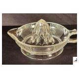 VINTAGE CLEAR GLASS HANDLED JUICER (HALL)