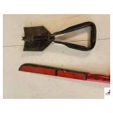 RED MACHETE & ARMY STYLE FOLDING DIGGING SHOVEL (SHOP)