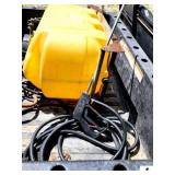 12 VOLT SPRAYER WITH WAND REMCO 5500 SERIES PUMP - OPEN FLOW 4.0 GPM - 12V - +/- 25 GAL TANK - (SHOP)