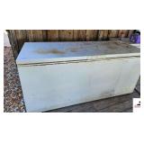 LARGE CHEST DEEP FREEZE-SOME RUST ON TOP WORKS(DECK)