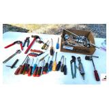 RACHET - SOCKETS - SPEED HANDLE - CHANNEL LOCKS SCREW DRIVERS - NUT DRIVERS - HAMMER - VICE GRIPS - CABLE CUTTERS - AIR BRUSH - HUB CAP REMOVER - (BLDG 6)