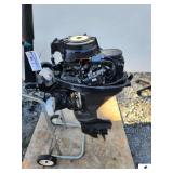 MERCURY FOURSTROKE MOTOR - NO TOP COVER - 8HP UNABLE TO READ YEAR, MAKE, AND MODEL - (OUTSIDE)
