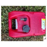 ATWOOD 3 GALLON GAS TANK- MERCURY CONNECTOR