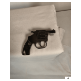 RTS STARTER REVOLVER - GRIPS TAKEN OFF - STARTER GUN, DOES NOT FIRE
