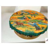 WOOD CHEESE BOX WITH DECORATIVE TOP OF DOGS/GEESE