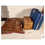 2 SAMSONITE LEATHER STYLE  CARRY BAGS - BLUE SUITCASE