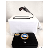 NORTH AMERICAN ARMS REVOLVER MODEL M .22 MAG/22 LR STAINLESS STEEL - 1-1/8" BARREL - 5 ROUND CAPACITY - LENGTH: 4.63", HEIGHT: 2.81" - 2 CYLINDERS - HALF-MOON SIGHT - SINGLE ACTION - ROSEWOOD BIRD