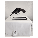 SMITH & WESSON MD. 36 REVOLVER .38 SPL 1.88" BARREL - DOUBLE ACTION - 5 SHOT CAPACITY - FIXED FRONT SIGHT - REAR SIGHT INTEGRAL SLOT IN FRAME - S&W CHECKERED WALNUT GRIPS - CARBON STEEL FRAME BLUING W