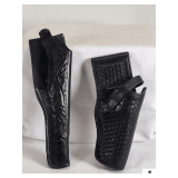 SMITH & WESSON LEATHER HOLSTER STAMPTED B17, 34 W - BRASS BUTTON IS TARNISHED - FOR APPROXIMATELY 4" BARREL REVOLVER - INCLUDES HAND TOOL LEATHER REVOLVER LONG BARREL HOLSTER