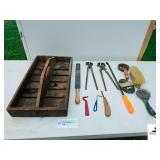 WOODEN FAIRS BOX- INCLUDES RASP, (2) NIPPERS, HOOF KNIFE, PRY BAR, (2) PICKS- COMB & BRUSH