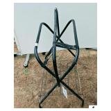 BLACK METAL FOLDING SADDLE RACK