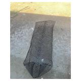 Crawfish / fish catching metal cages with hook