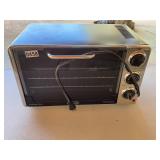 Convection rotisserie oven