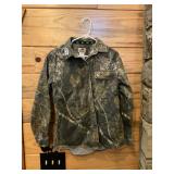 Mossy Oak large camouflage button up shirt