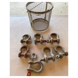 8- assorted D rings