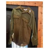 Duxback long sleeve button up ï¿½ large