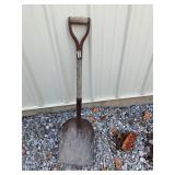 Medium square scoop shovel