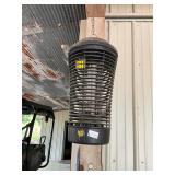 Black flag bug light