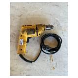 Dewalt DW100 drill 3/8ï¿½