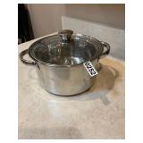 Stainless pot with strainer and lid