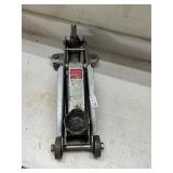 Hydraulic floor Jack