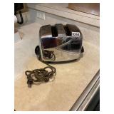 Stainless two slice toaster/bagel