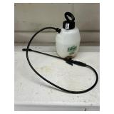 1 gallon sprayer