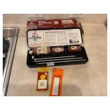 Raffle cleaning kit